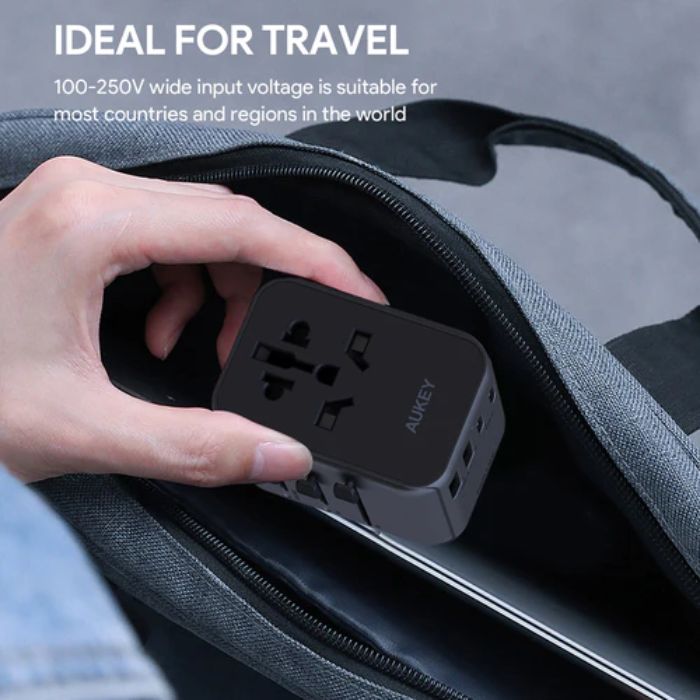 Shop and buy AUKEY PA-TA07 35W PD Universal Travel Adapter charge 5 devices UK/US/EU/AU Plug Power Delivery| Casefactorie® online with great deals and sales prices with fast and safe shipping. Casefactorie is the largest Singapore official authorised retailer for the largest collection of mobile premium accessories.