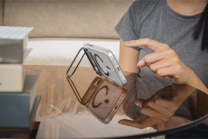 SwitchEasy LenStand M Protective Case for iPhone 17 Pro Max 6.9" (2025)