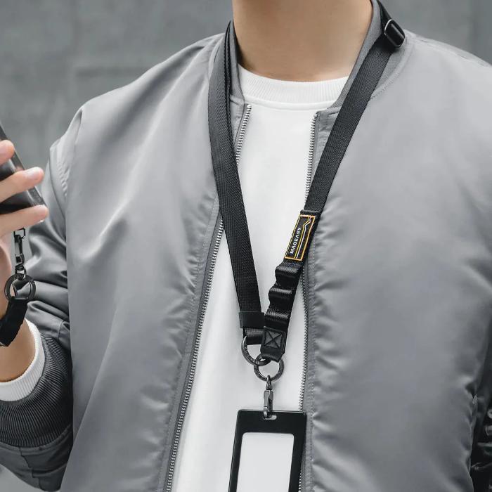 Shop and buy MagEasy 2-in-1 Utility Adjustable Phone Lanyard Crossbody and Detachable Wrist Strap - 20mm | Casefactorie® online with great deals and sales prices with fast and safe shipping. Casefactorie is the largest Singapore official authorised retailer for the largest collection of mobile premium accessories.