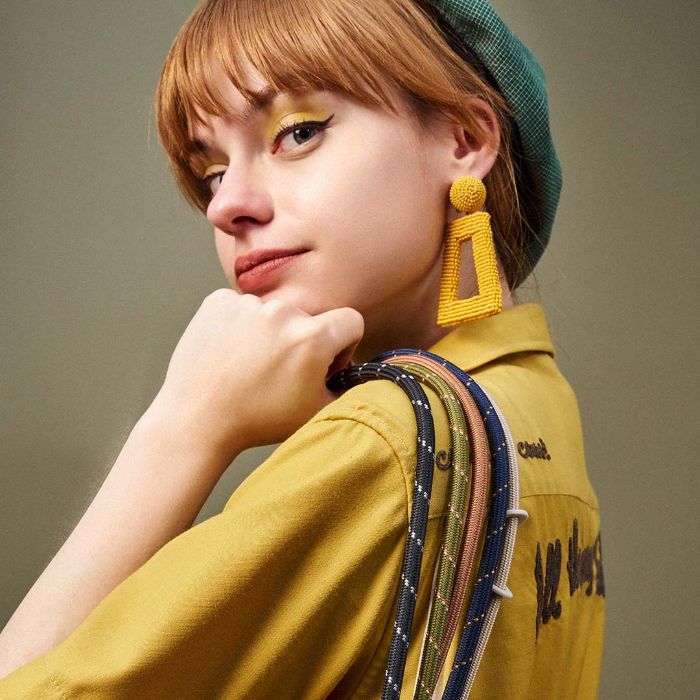 Shop and buy Rhinoshield Braided Crossbody Phone Lanyard Mobile Phone/Badge Holder/Keychain (Lanyard Card Not Included)| Casefactorie® online with great deals and sales prices with fast and safe shipping. Casefactorie is the largest Singapore official authorised retailer for the largest collection of mobile premium accessories.