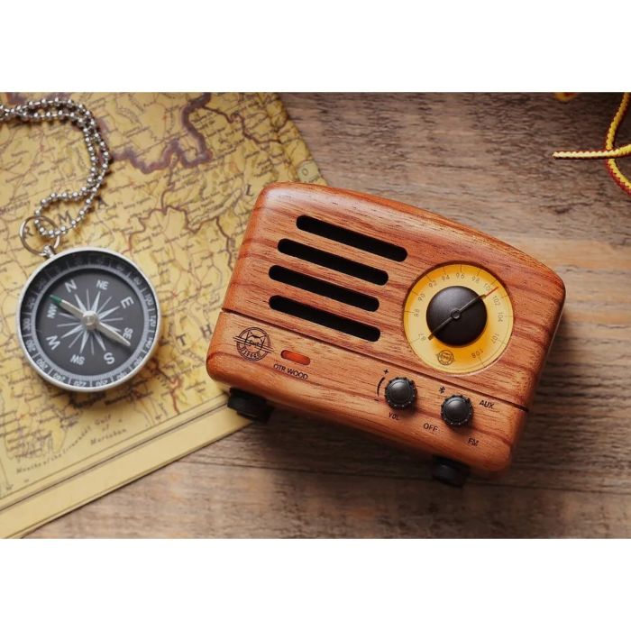Shop and buy Muzen OTR Wood FM Radio Bluetooth Speaker 10-Hour Playtime Superior Sound Quality Loud Volume| Casefactorie® online with great deals and sales prices with fast and safe shipping. Casefactorie is the largest Singapore official authorised retailer for the largest collection of mobile premium accessories.