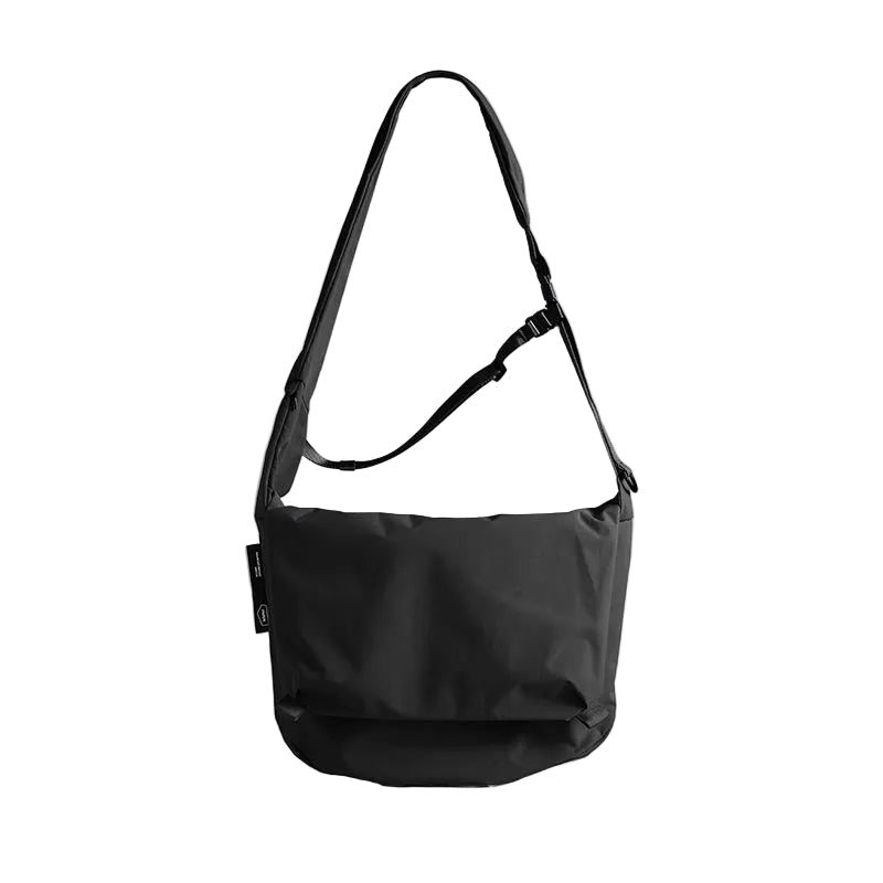 Bitplay Essential 6.5L Messenger Bag, Black