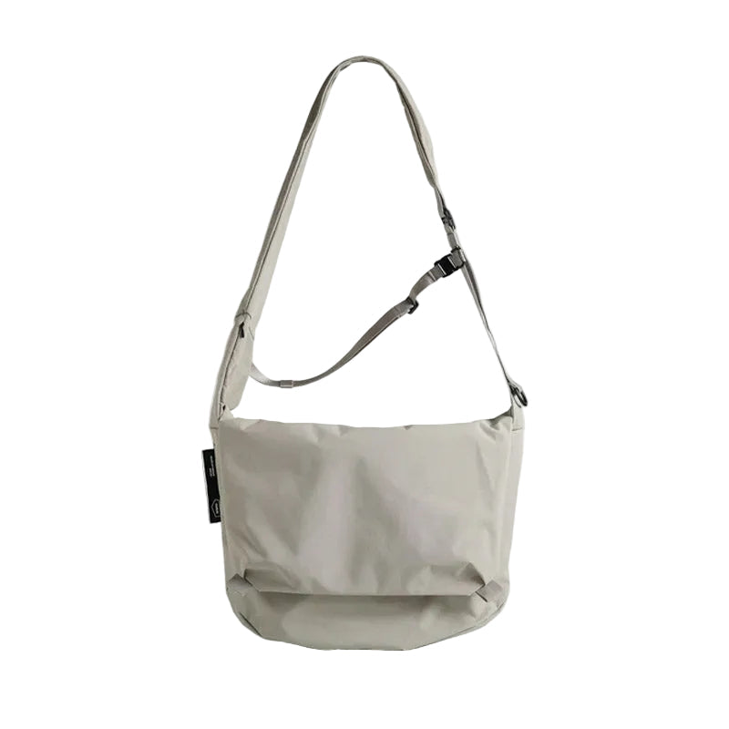 Bitplay Essential 6.5L Messenger Bag, Black
