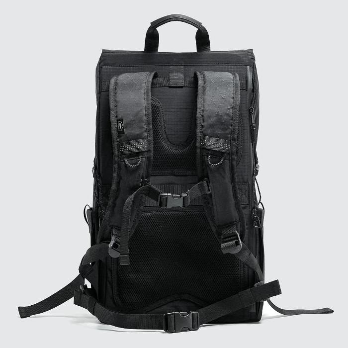 Shop and buy Bitplay Black Series Backpack 28L| Casefactorie® online with great deals and sales prices with fast and safe shipping. Casefactorie is the largest Singapore official authorised retailer for the largest collection of mobile premium accessories.