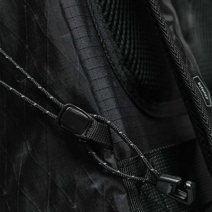 Shop and buy Bitplay Black Series Backpack 28L| Casefactorie® online with great deals and sales prices with fast and safe shipping. Casefactorie is the largest Singapore official authorised retailer for the largest collection of mobile premium accessories.