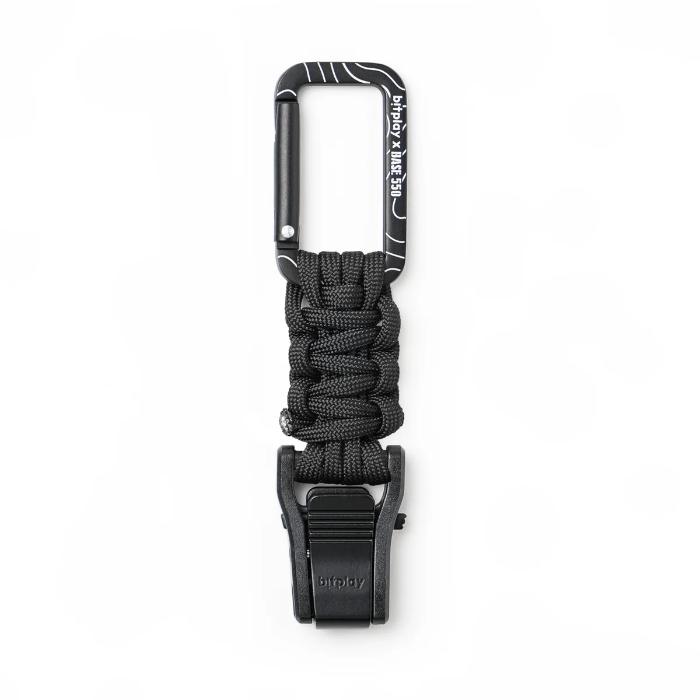 Shop and buy Bitplay Paracord Quick-Release Carabiner x Base550 KeyChain Clip Tactical Buckle American Paracord Material| Casefactorie® online with great deals and sales prices with fast and safe shipping. Casefactorie is the largest Singapore official authorised retailer for the largest collection of mobile premium accessories.