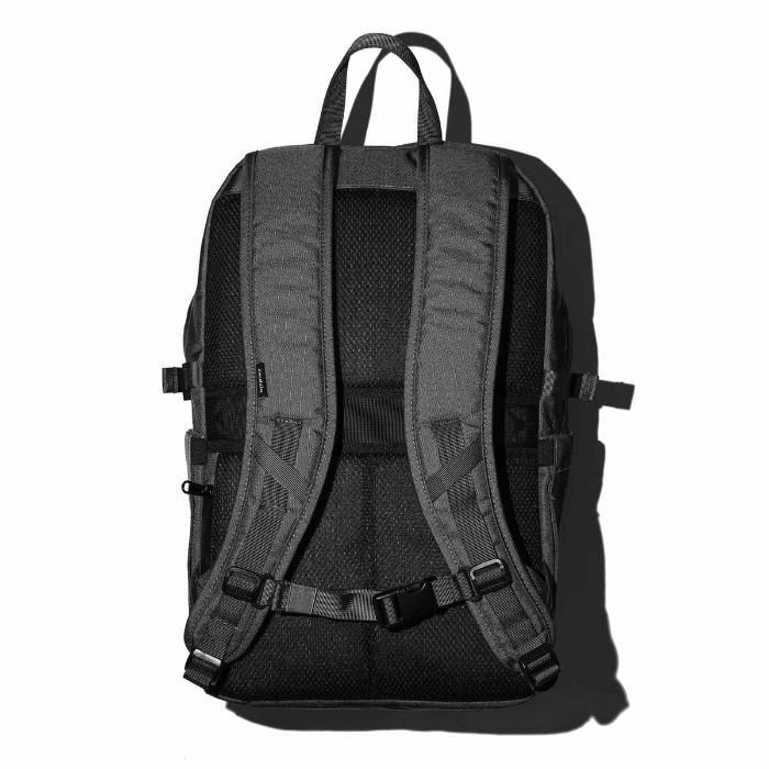 Shop and buy Bitplay Urban Daypack 13L Light Travel Laptop Bag| Casefactorie® online with great deals and sales prices with fast and safe shipping. Casefactorie is the largest Singapore official authorised retailer for the largest collection of mobile premium accessories.