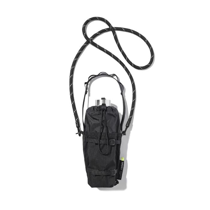 Shop and buy Bitplay Waterproof Bottle Carrier 305D CORDURA 210D Nylon Ripstop Pouch with Lanyard Strap| Casefactorie® online with great deals and sales prices with fast and safe shipping. Casefactorie is the largest Singapore official authorised retailer for the largest collection of mobile premium accessories.