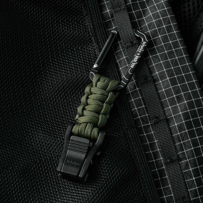 Shop and buy Bitplay Paracord Quick-Release Carabiner x Base550 KeyChain Clip Tactical Buckle American Paracord Material| Casefactorie® online with great deals and sales prices with fast and safe shipping. Casefactorie is the largest Singapore official authorised retailer for the largest collection of mobile premium accessories.