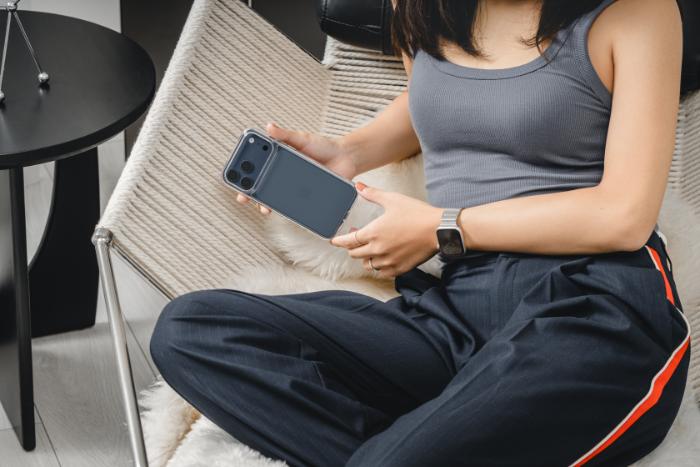 SwitchEasy Crush Protective Clear Case for iPhone 17 6.3" (2025)