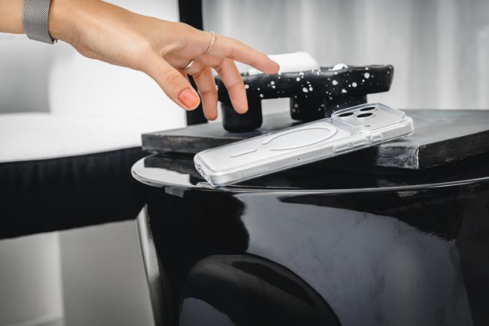 SwitchEasy Crush M Protective Clear Case for iPhone 17 Pro 6.3" (2025)