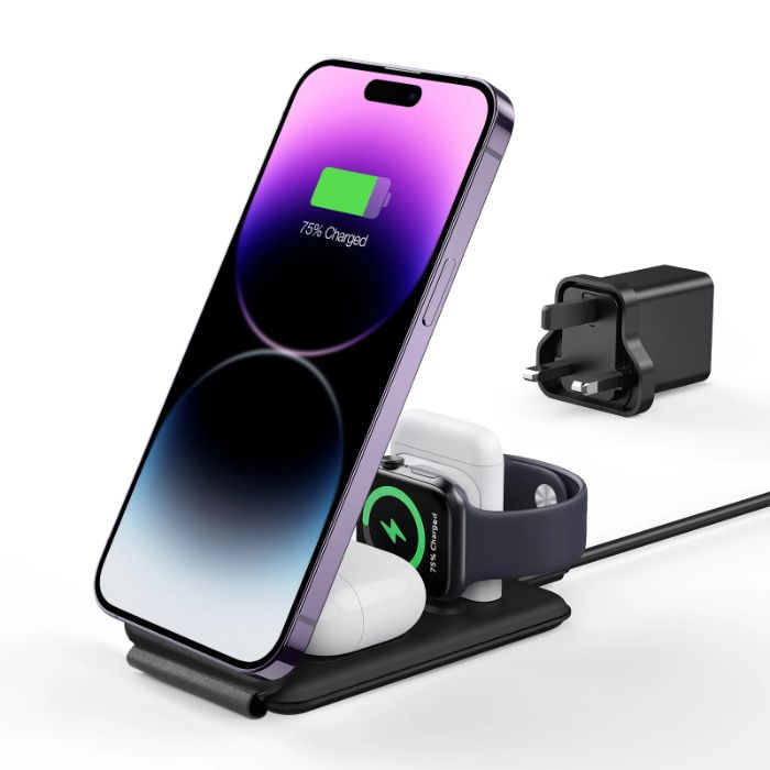 Shop and buy ESR HaloLock 3-In-1 Travel Wireless Charging Set Officially certified for safe reliable charging| Casefactorie® online with great deals and sales prices with fast and safe shipping. Casefactorie is the largest Singapore official authorised retailer for the largest collection of mobile premium accessories.