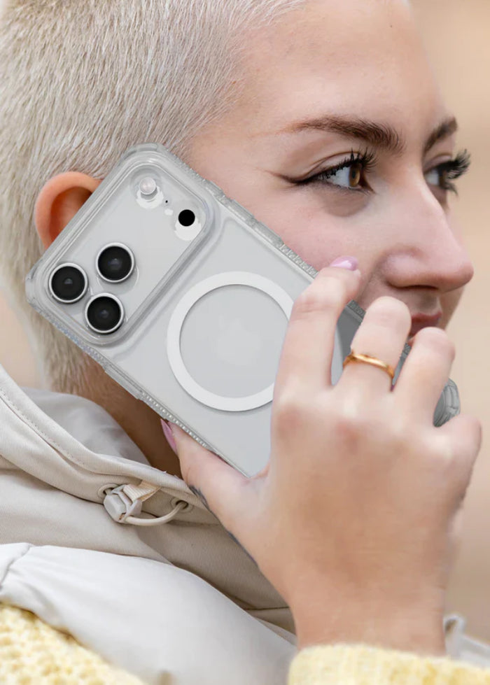 ITSKINS Hybrid R Clear Magnetic Case iPhone 17 Pro Max (2025)