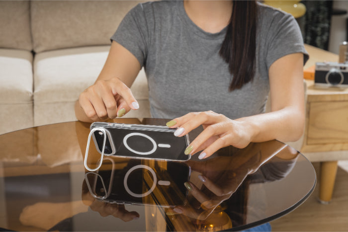 SwitchEasy LenStand M Protective Case for iPhone 17 Pro Max 6.9" (2025)