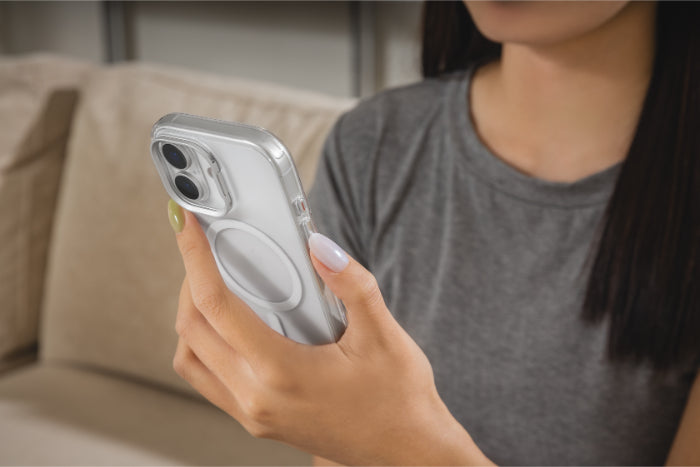 SwitchEasy LenStand M Protective Case for iPhone Air 6.5" (2025)