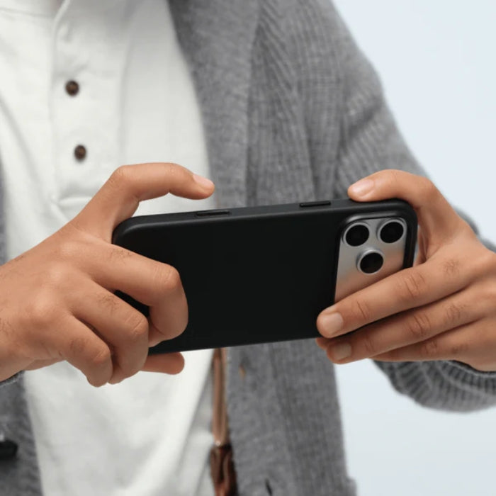 Moft Movas Leather Magnetic Snap Case for iPhone 17 Pro Max (2025)