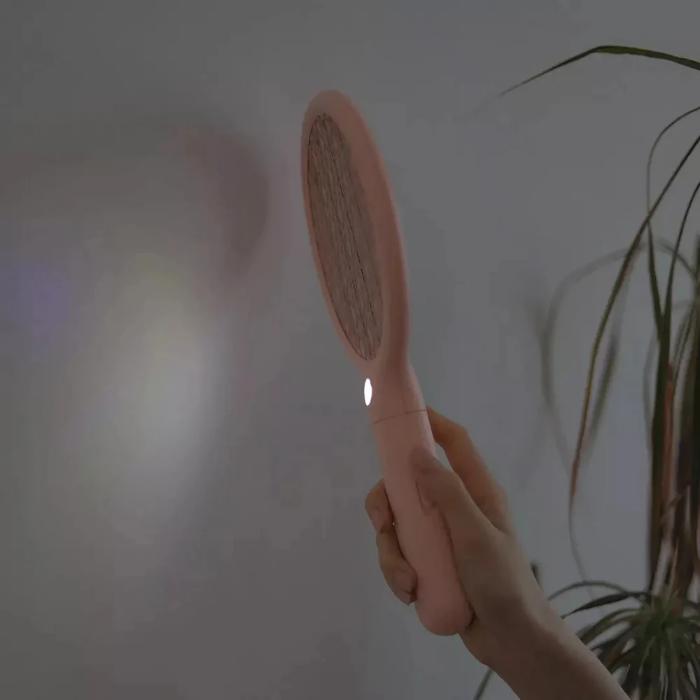 Shop and buy SOTHING Mini Electric Mosquito Swatter Double safety switch bright LED mosquito hunting lamp| Casefactorie® online with great deals and sales prices with fast and safe shipping. Casefactorie is the largest Singapore official authorised retailer for the largest collection of mobile premium accessories.