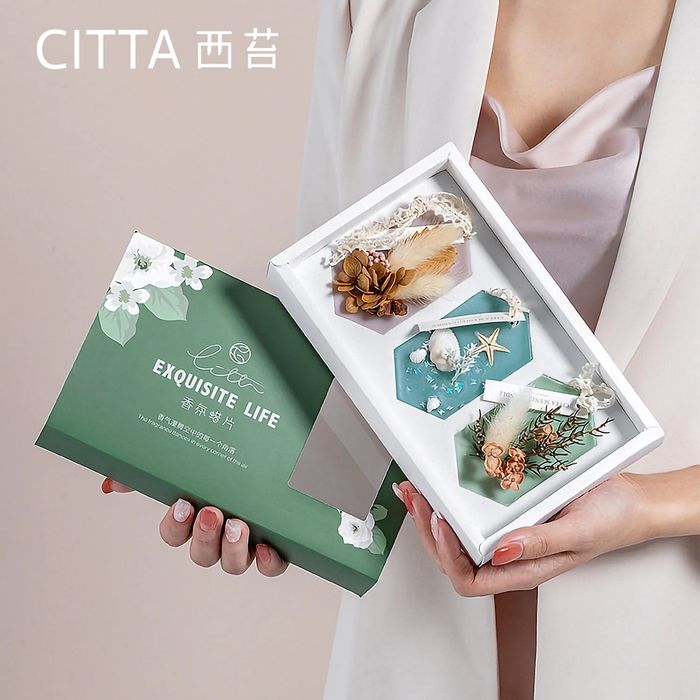Shop and buy CITTA Fragrant Aroma Wax Wardrobe Freshener/Aromantic Closet Scent/ Sachet Fragrance Gift Set| Casefactorie® online with great deals and sales prices with fast and safe shipping. Casefactorie is the largest Singapore official authorised retailer for the largest collection of household and home care items.