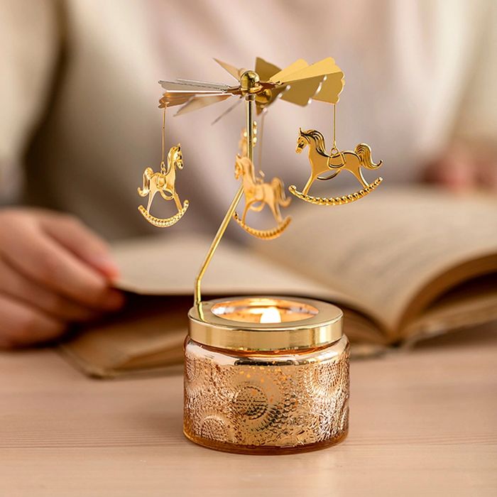 Shop and buy CITTA Walking Horse Lamp Scented Candle Aromantic Natural Soy Wax 100G Aromatherapy Relief Sculpture| Casefactorie® online with great deals and sales prices with fast and safe shipping. Casefactorie is the largest Singapore official authorised retailer for the largest collection of household and home care items.