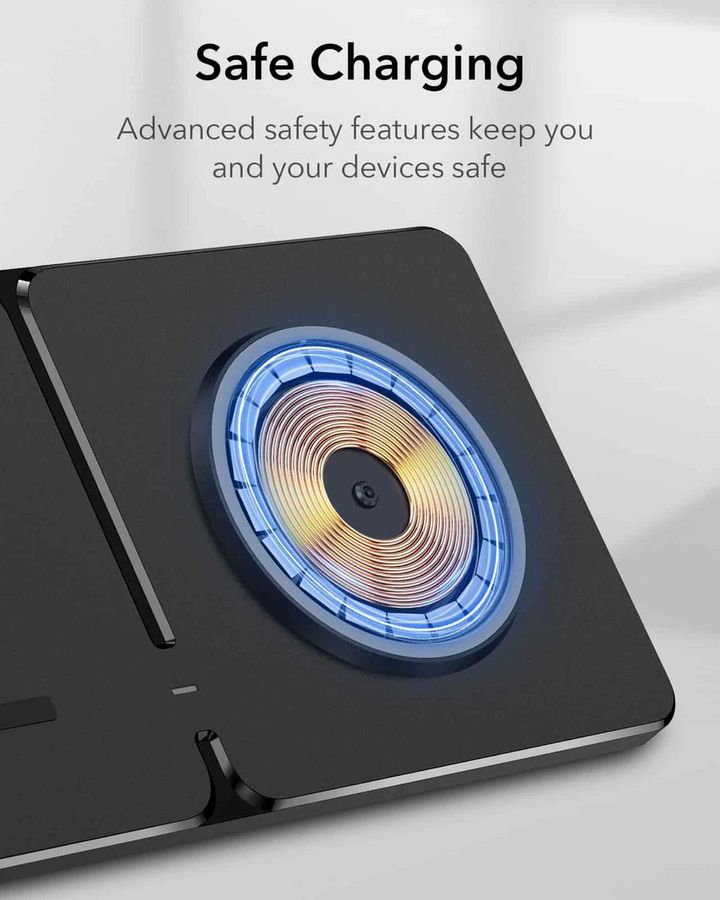 Shop and buy ESR EFC003O HaloLock 2-In-1 Apple Watch Magnetic Wireless Charger Modular design Safety features| Casefactorie® online with great deals and sales prices with fast and safe shipping. Casefactorie is the largest Singapore official authorised retailer for the largest collection of mobile premium accessories.