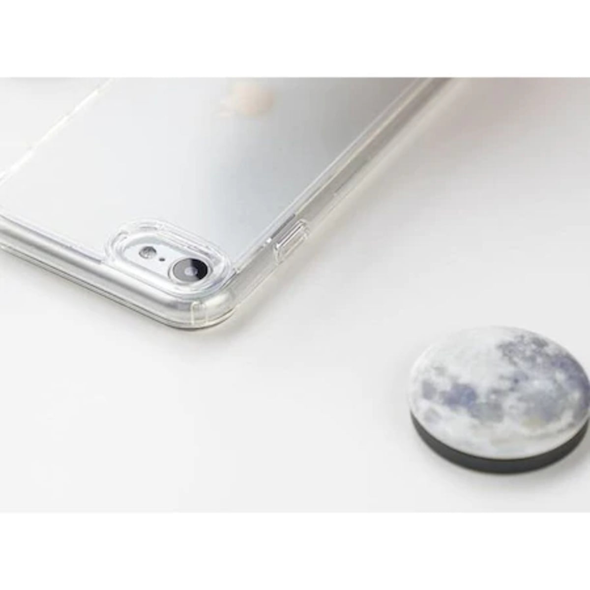 Shop and buy Ringke Griptok PopSocket for Smart Devices Curved edges Frameless Billowing Voluminous Effect| Casefactorie® online with great deals and sales prices with fast and safe shipping. Casefactorie is the largest Singapore official authorised retailer for the largest collection of mobile premium accessories.