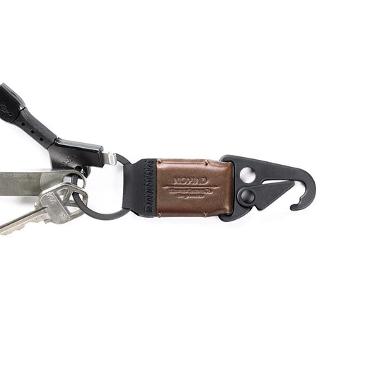 Shop and buy Nomad Horween Leather Key Clip heavy duty clip and an integrated stainless steel keyring | Casefactorie® online with great deals and sales prices with fast and safe shipping. Casefactorie is the largest Singapore official authorised retailer for the largest collection of household and home care items.