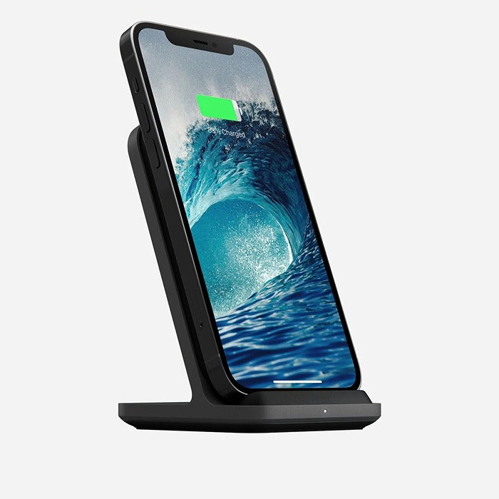 Shop and buy Nomad Base Station Horween Leather Fast Wireless Charging Pad Stand Edition V2 Qi certified | Casefactorie® online with great deals and sales prices with fast and safe shipping. Casefactorie is the largest Singapore official authorised retailer for the largest collection of household and home care items.