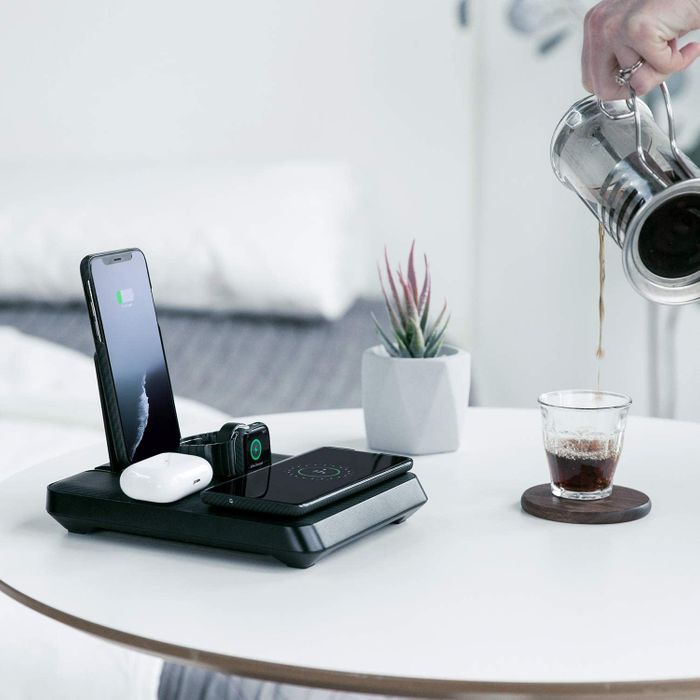 Shop and buy PITAKA Air Omni Multifunctional 6-in-1 Wireless Charging Pad with Apple Watch Charging Mount| Casefactorie® online with great deals and sales prices with fast and safe shipping. Casefactorie is the largest Singapore official authorised retailer for the largest collection of mobile premium accessories.