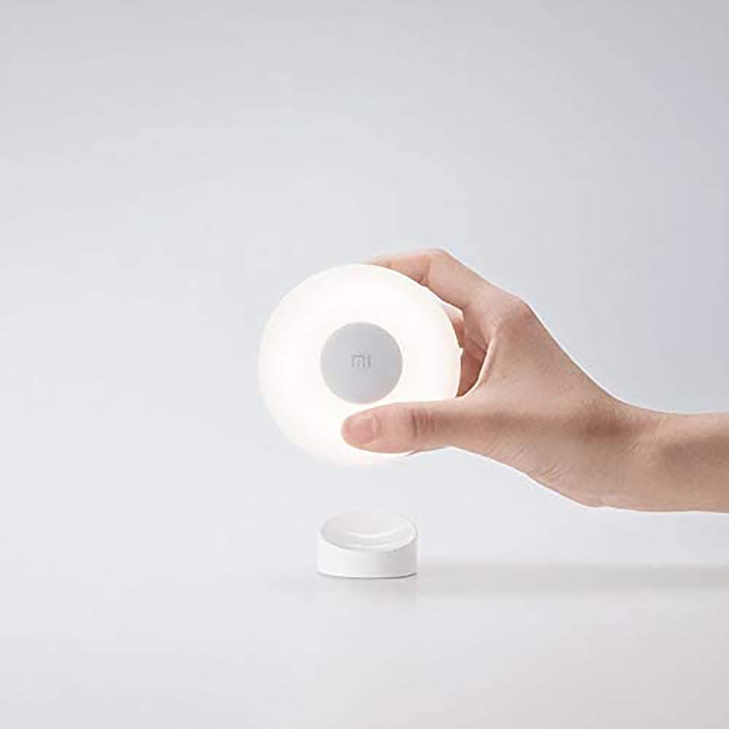 Shop and buy Xiaomi Mijia Motion Activated Night Light 2 Adjustable Brightness Infrared Smart Human Body Sensor| Casefactorie® online with great deals and sales prices with fast and safe shipping. Casefactorie is the largest Singapore official authorised retailer for the largest collection of personal and home care items.